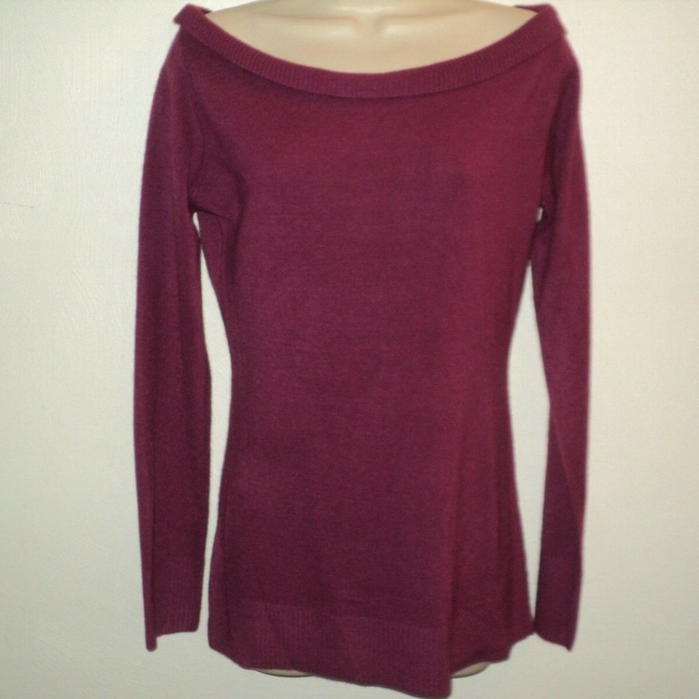 Sacred Threads Size S Sweater Boat Neck Magenta